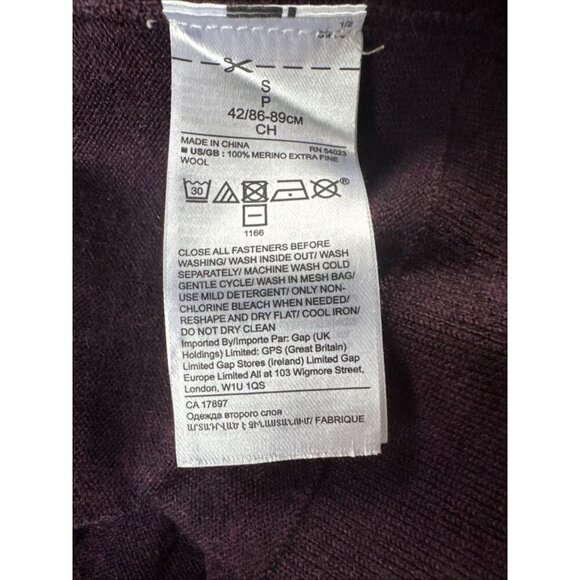 Banana Republic Cardigan 100% Merino Wool V-Neck burgundy Button Womens Sz Small - Picture 10 of 15